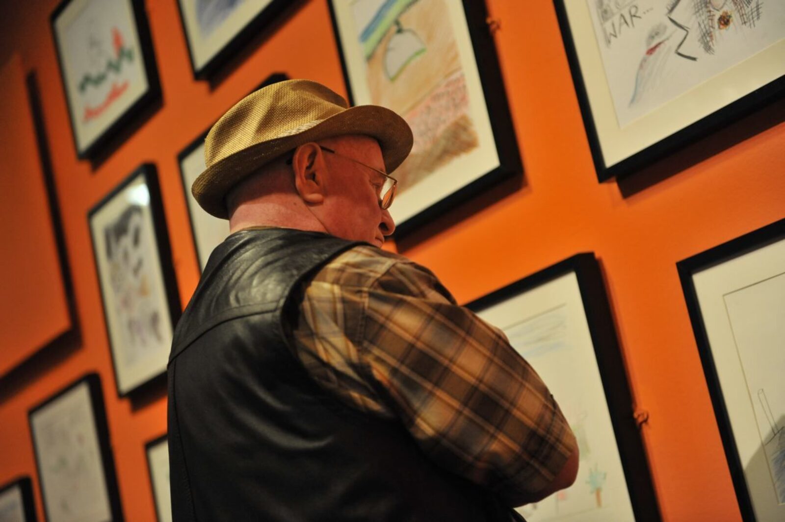 Harrell Fletcher, Humans at War, 2010. Photo by Brain Slater.