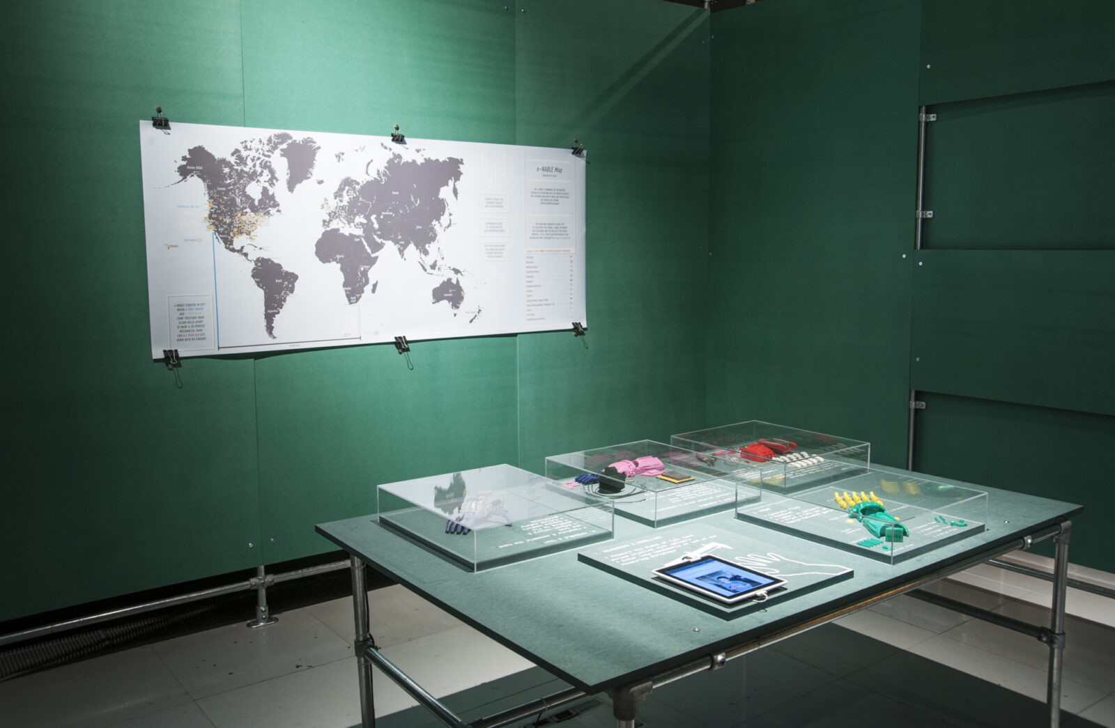 DoESLiverpool, Desktop Prosthetics, 2015. Photo by Stephen King.