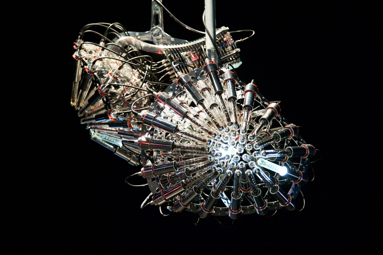 WEB Yunchul Kim Cascade 9