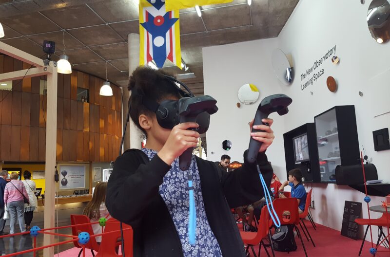 VR