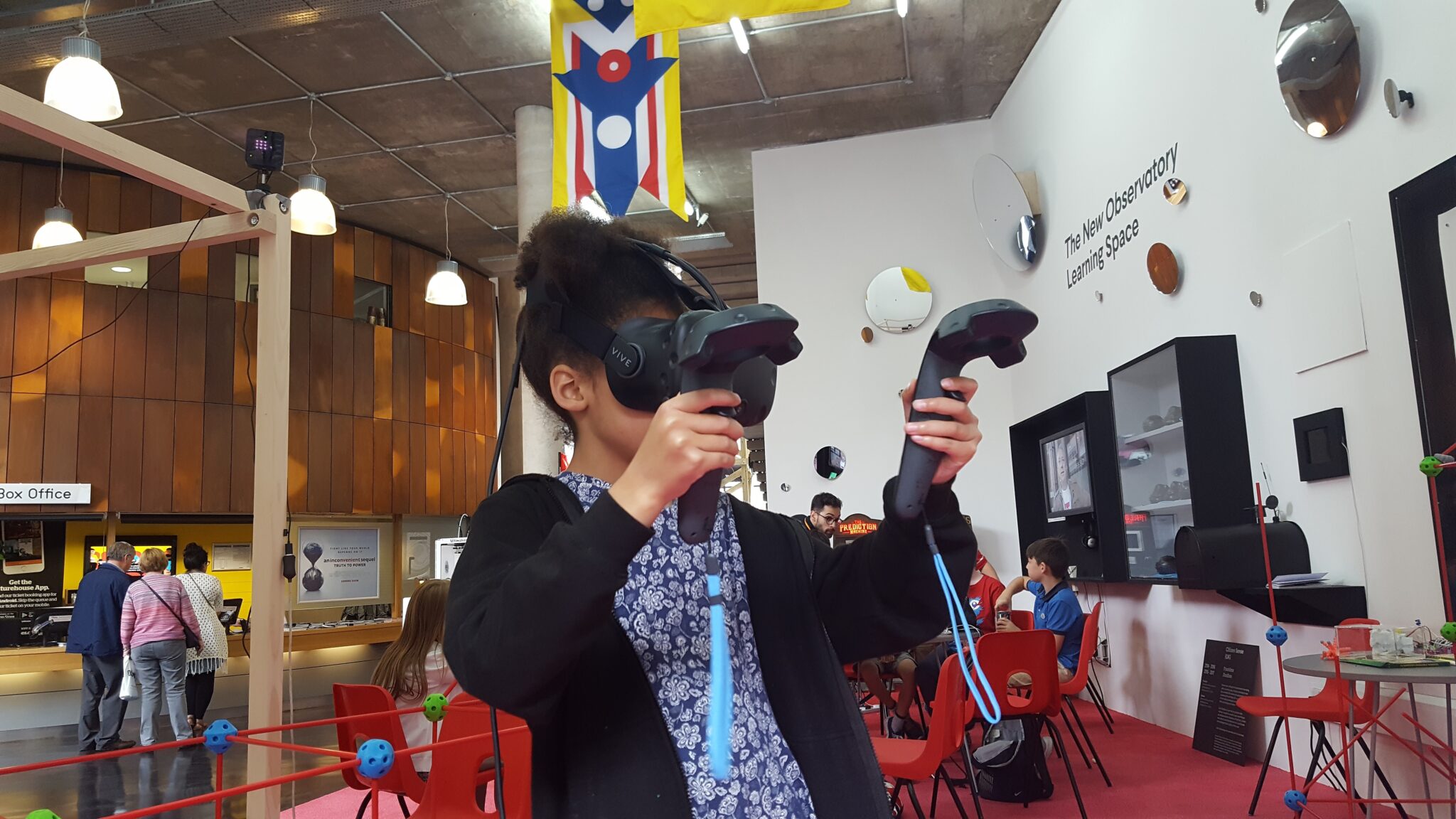 VR
